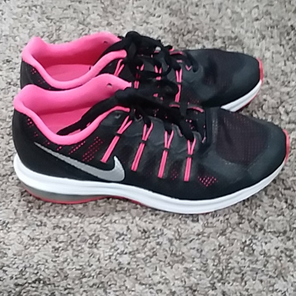 Nike Other - Girls Nike Shoes